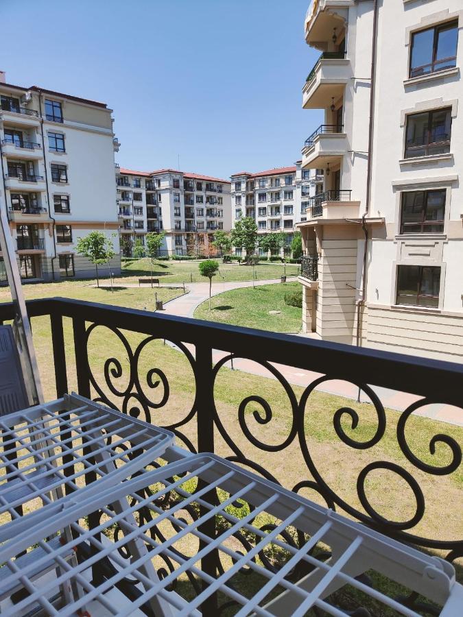 Studio Aivasovskij Park - Meters Away From Beach Pomorie Kültér fotó