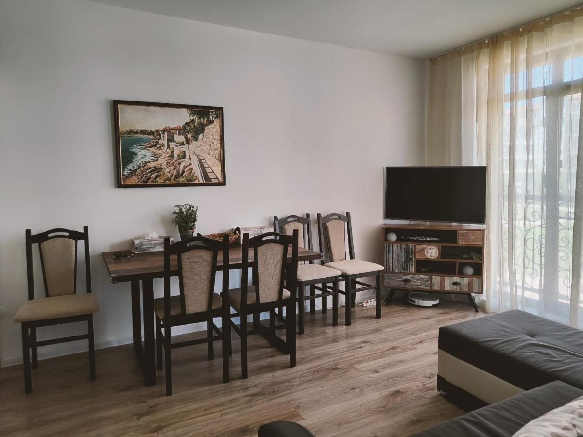 Studio Aivasovskij Park - Meters Away From Beach Pomorie Kültér fotó